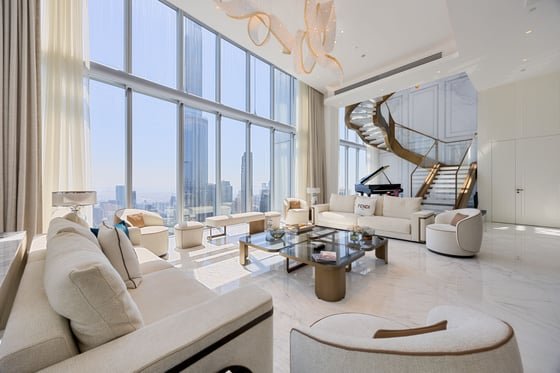 Private Villas & Luxury Penthouses